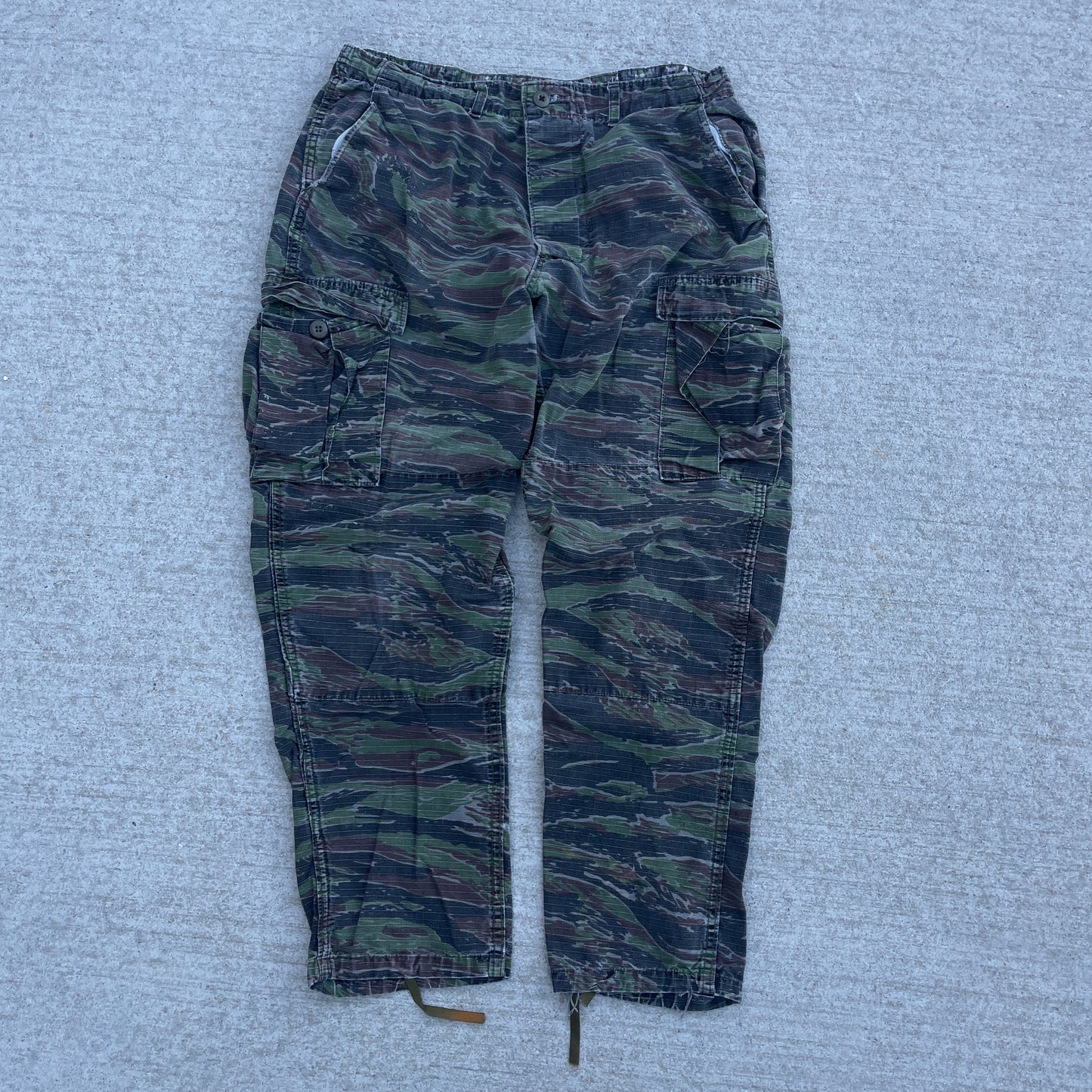1984 Tiger Camo Pants [30x30]