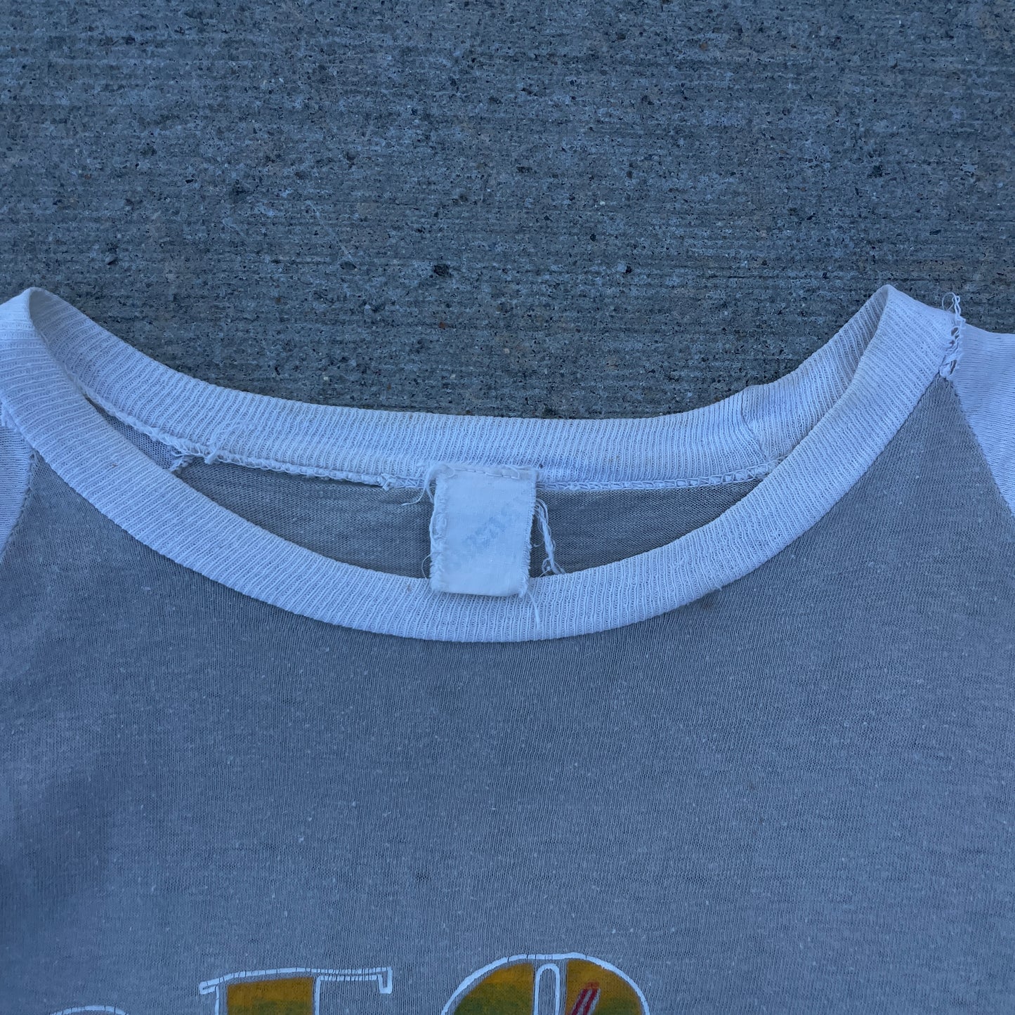 1980s Faded REO Speedwagon Infidelity Raglan Shirt [M/L]