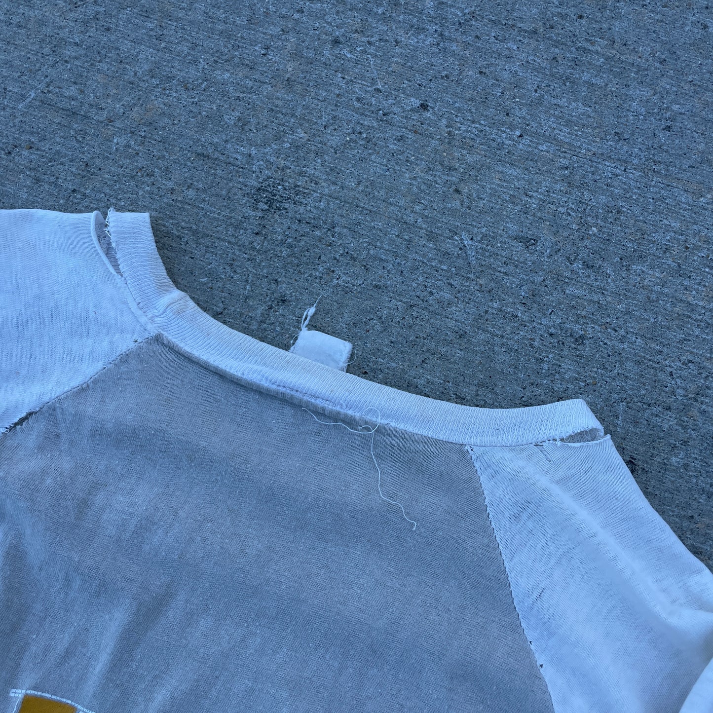 1980s Faded REO Speedwagon Infidelity Raglan Shirt [M/L]