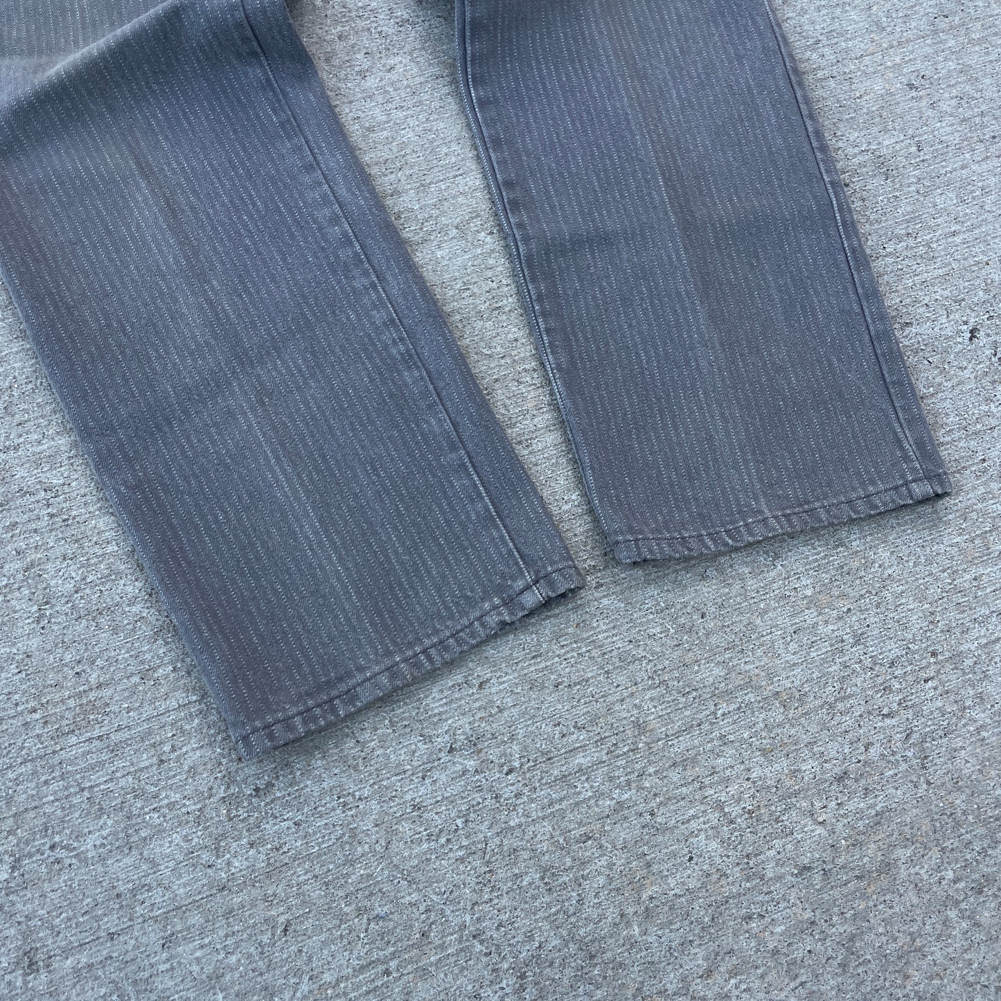 1990s Gray Striped Lee Denim Jeans [33x30]