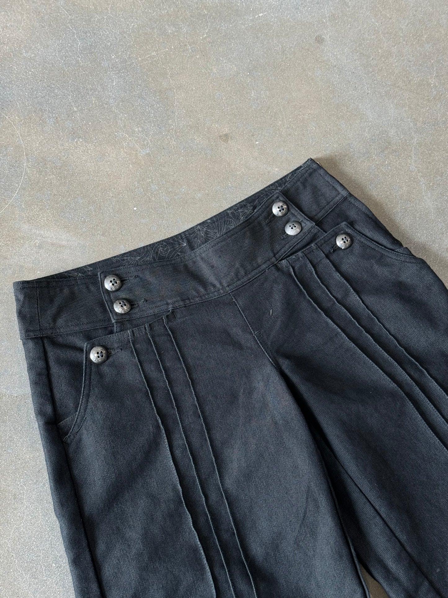 Vintage Y2K Oakley Panelled Button Shorts [31]