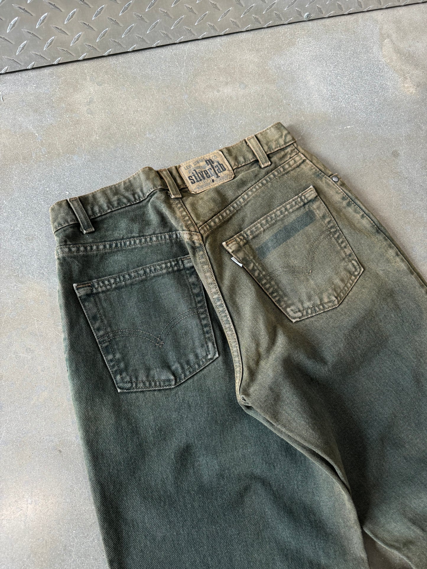 Vintage 1990s Levis Silver Tab Moss Green Jeans [30x34]