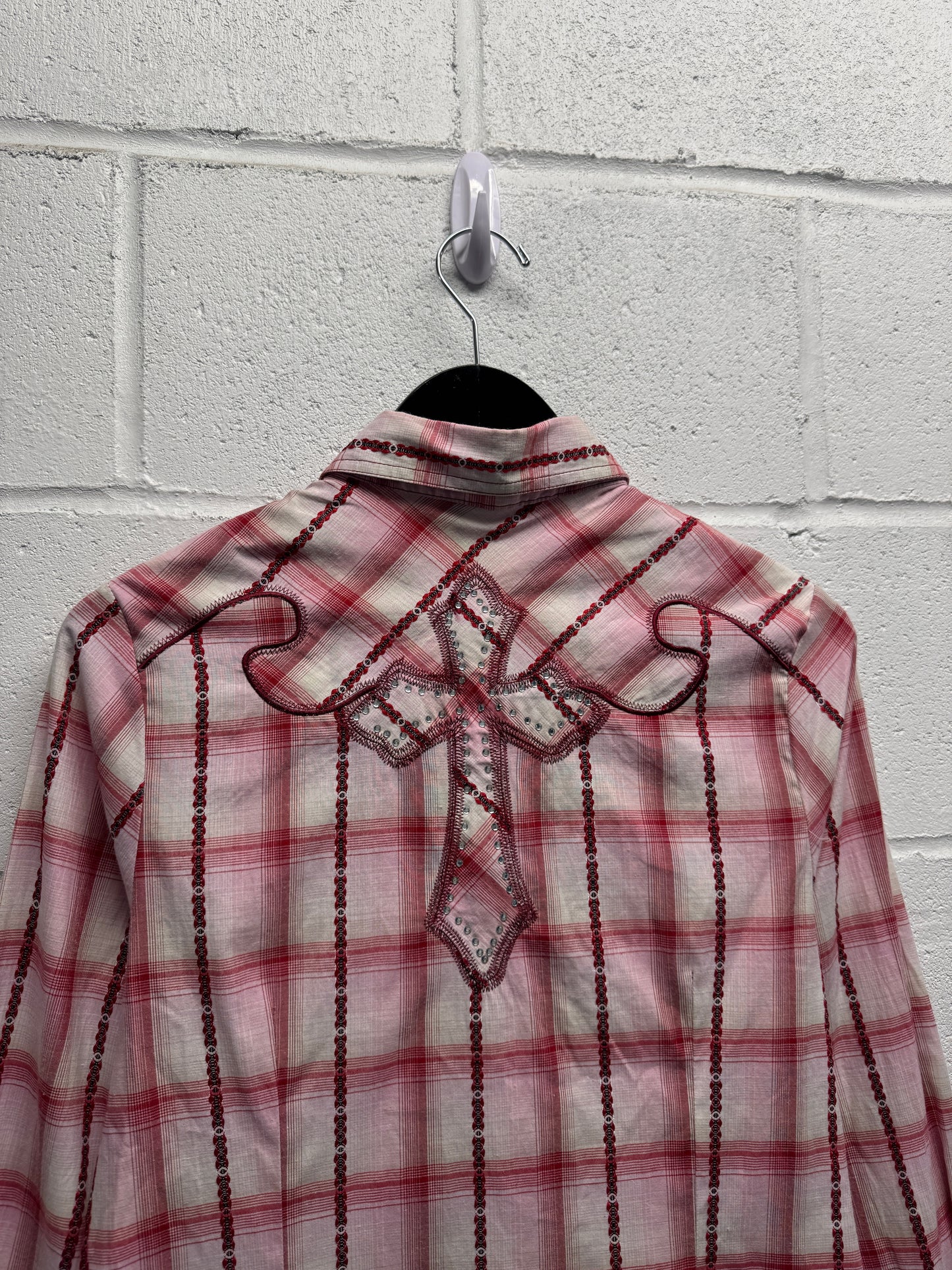 Y2K 2000s Plaid Cross Patch Snap Button-Up Shirt [M/L]