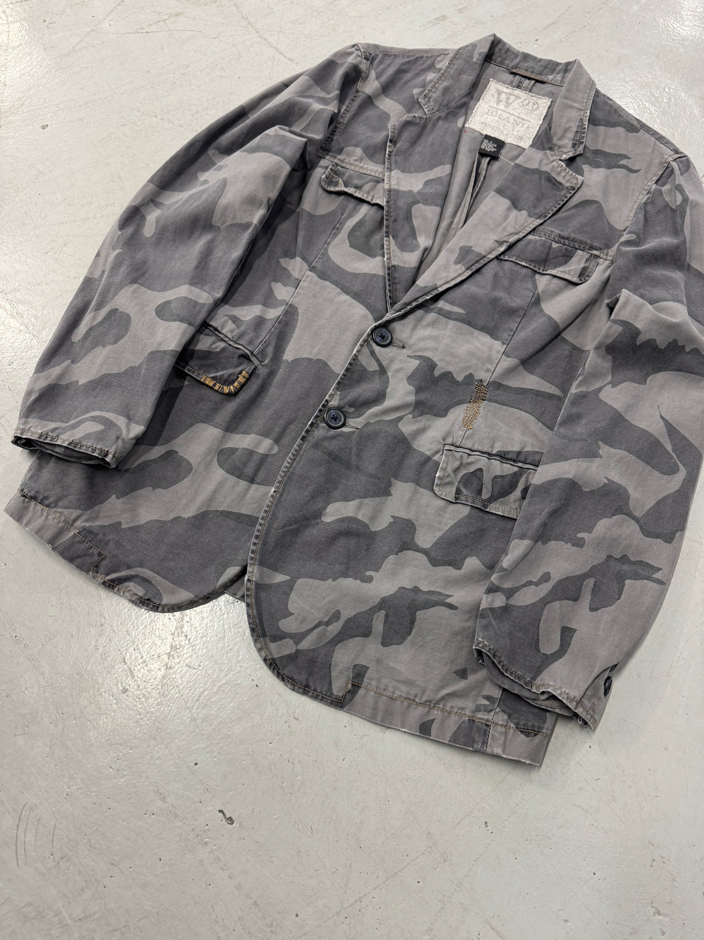 2000s Camo Blazer [M/L]