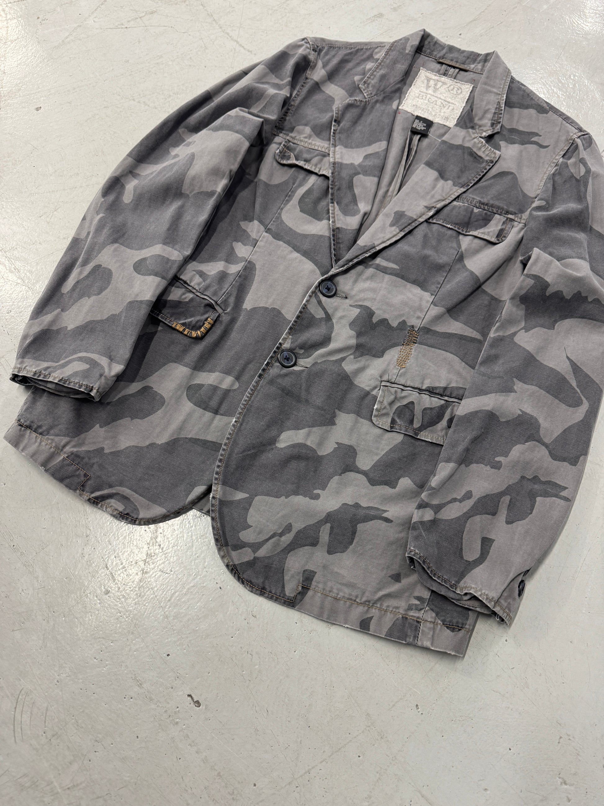 2000s Camo Blazer [M/L]