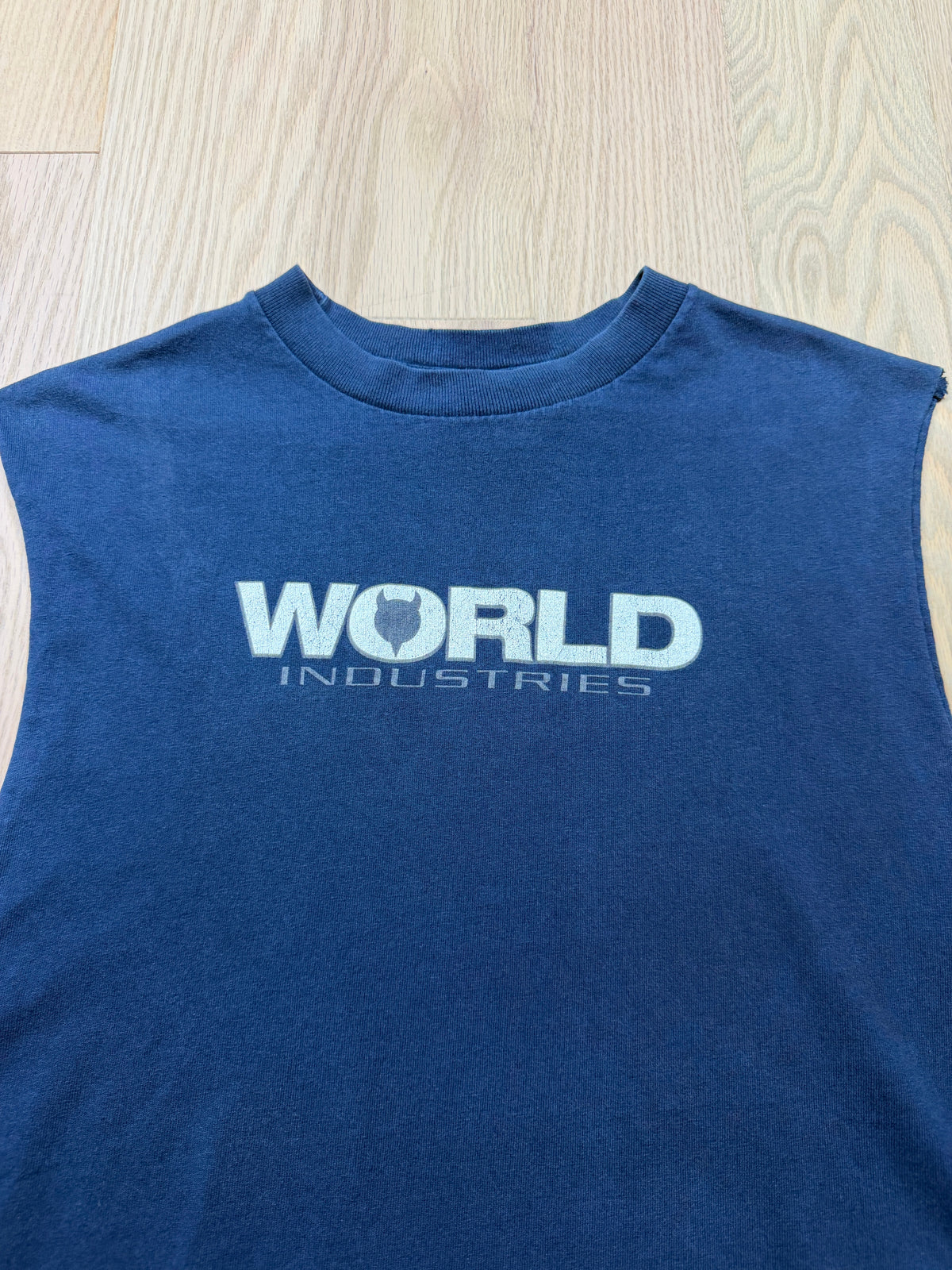 2000s World Industries Cutoff Shirt [M]