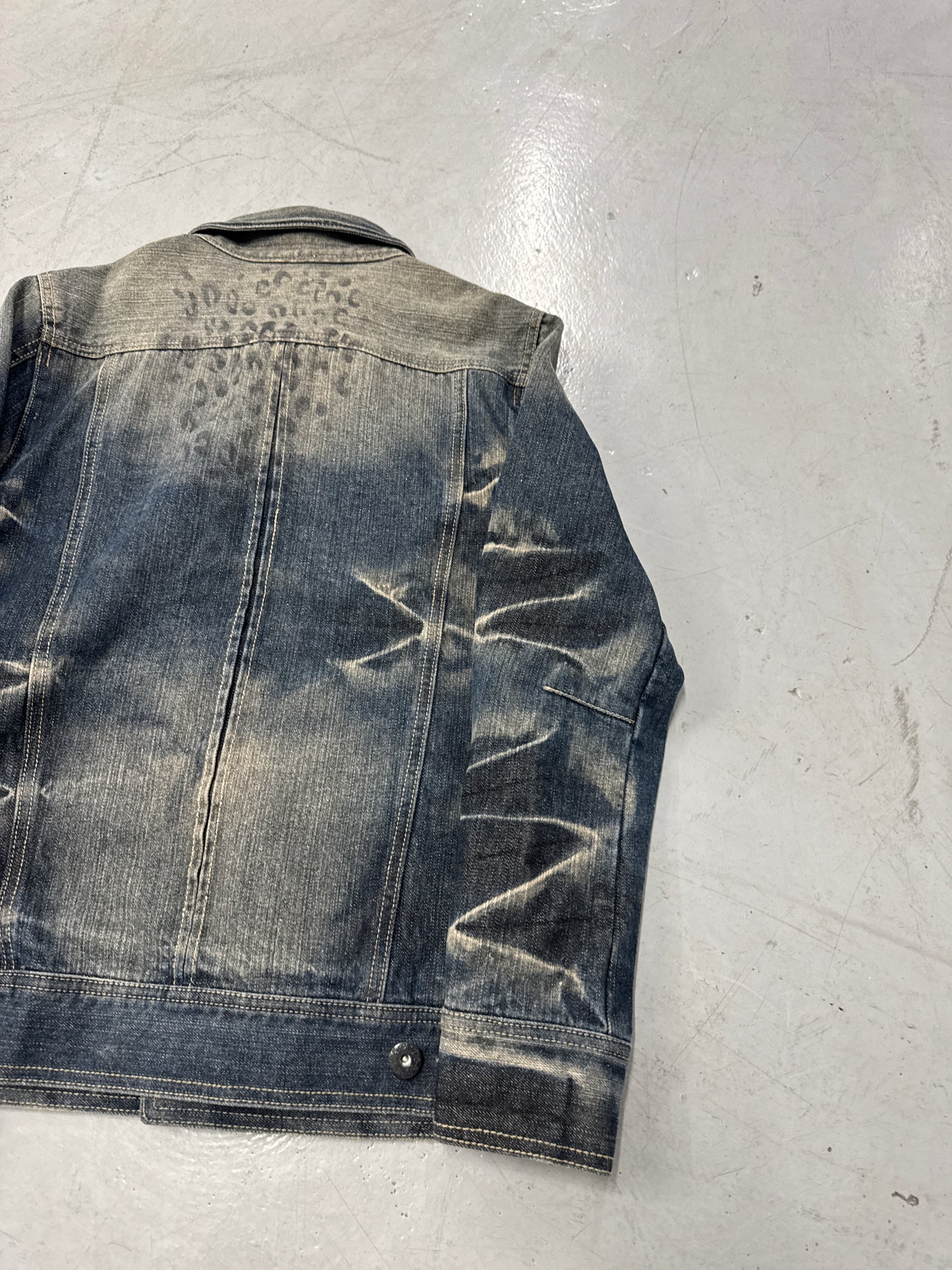 Growth by In The Attic Faded Cheetah Print Denim Jacket [L]