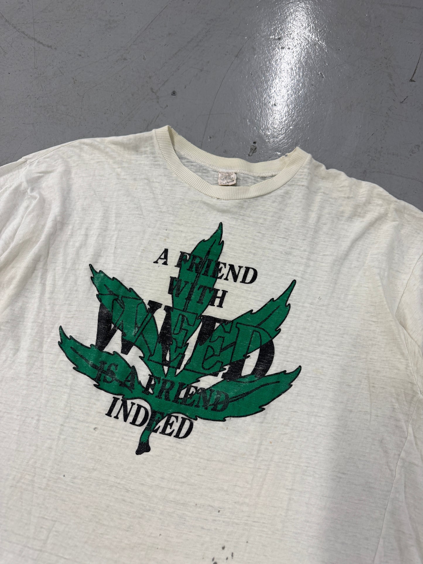 1990s Distressed Weed T-Shirt [L]