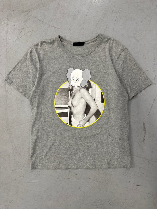 2000s Original Fake x Kaws "Naked Girl" T-Shirt [3]