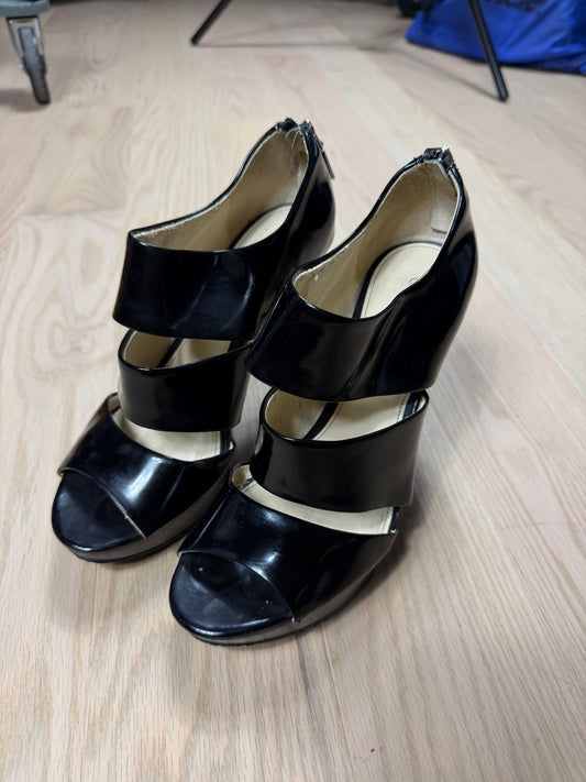 2000s Calvin Klein Strap Heels [7]