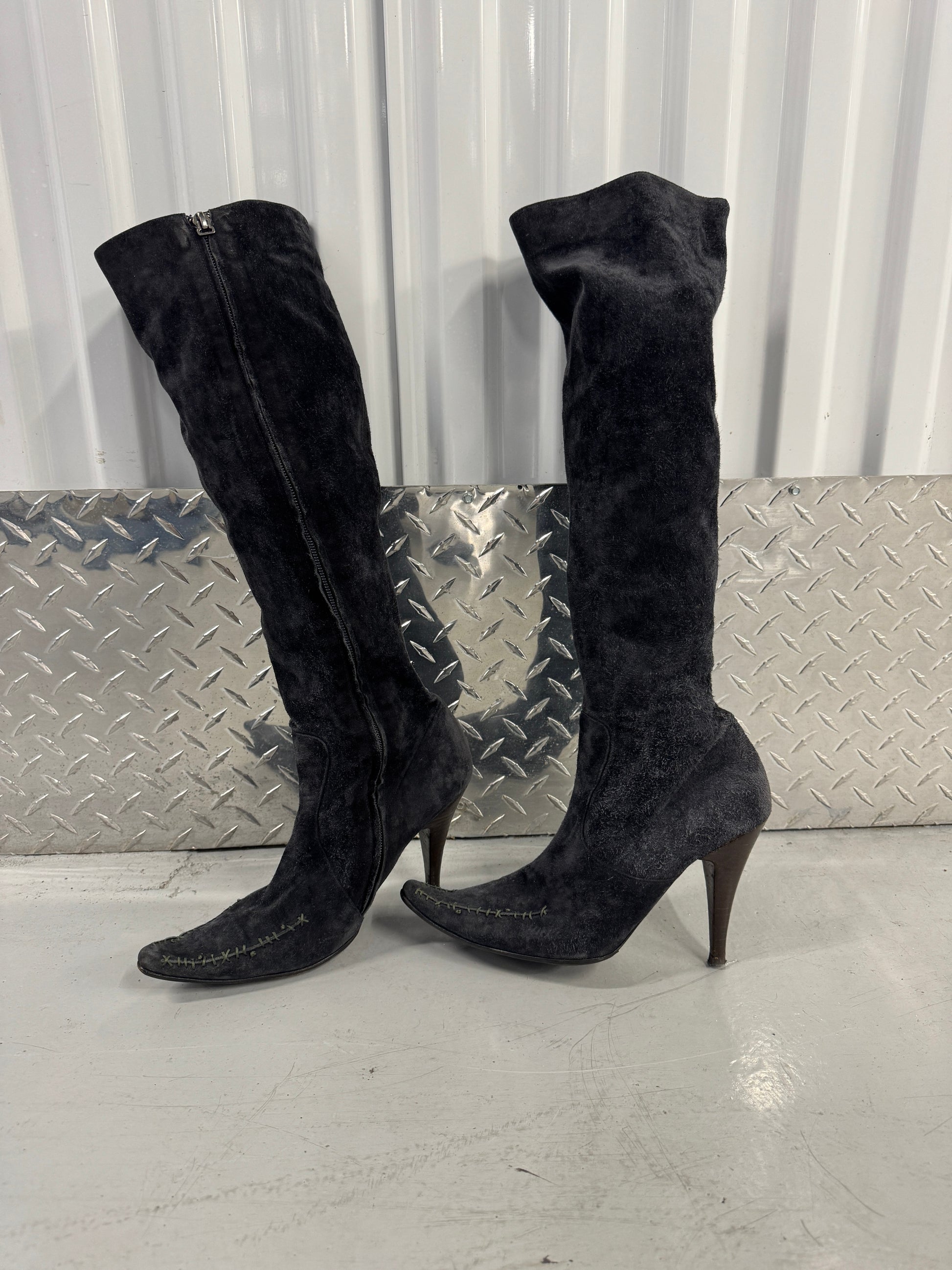 2000s Bottega Venetta Tall Suede Boots [39]