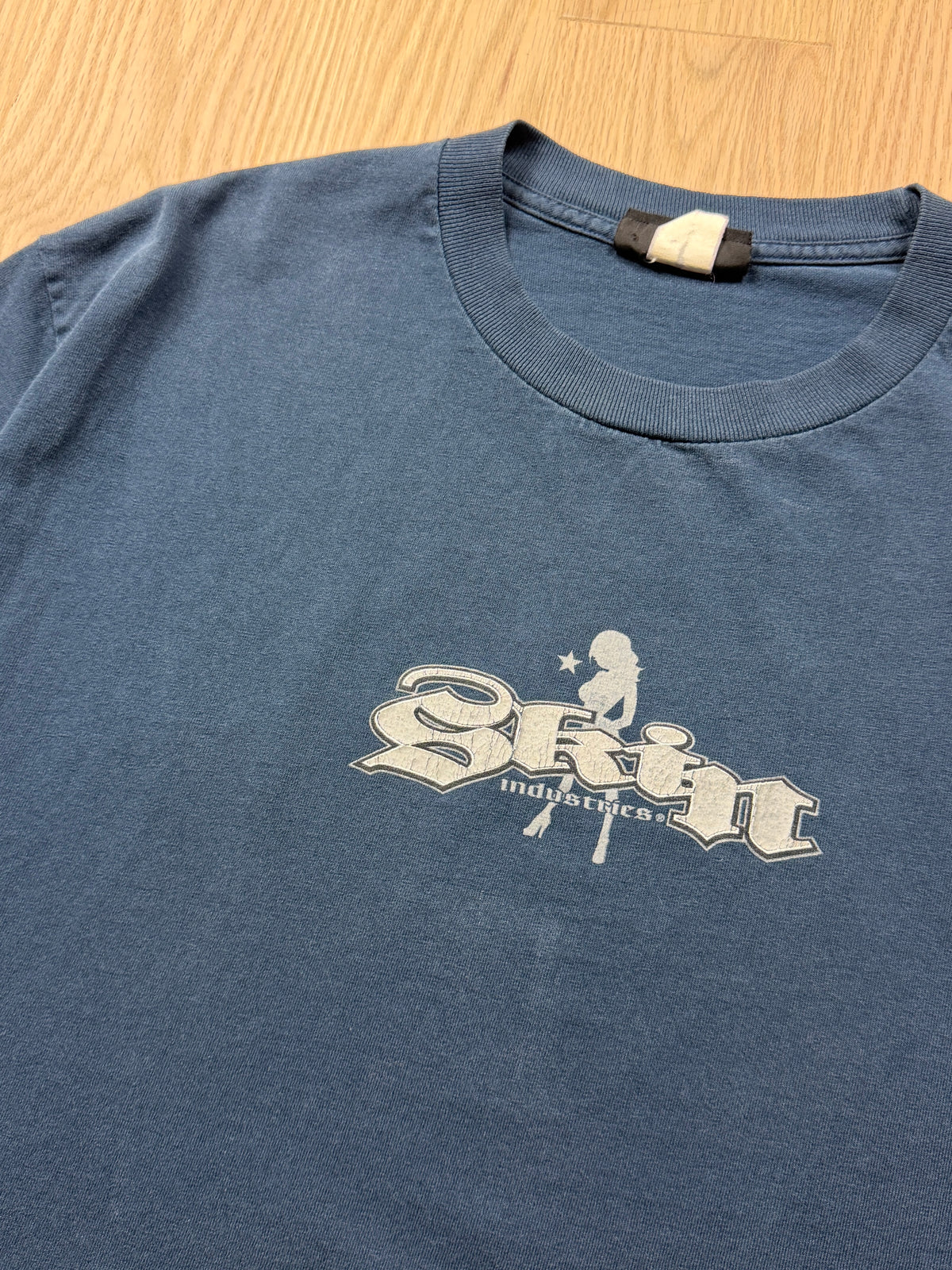 2000s Skin Indsutries T-Shirt [XL]