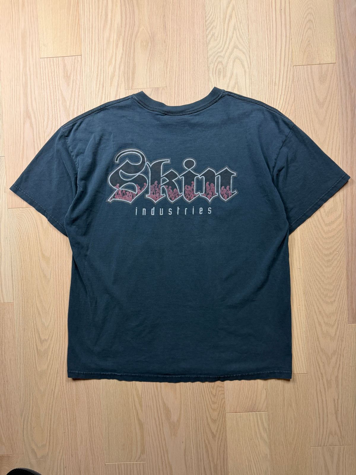 2000s Skin Indsutries T-Shirt [XL]