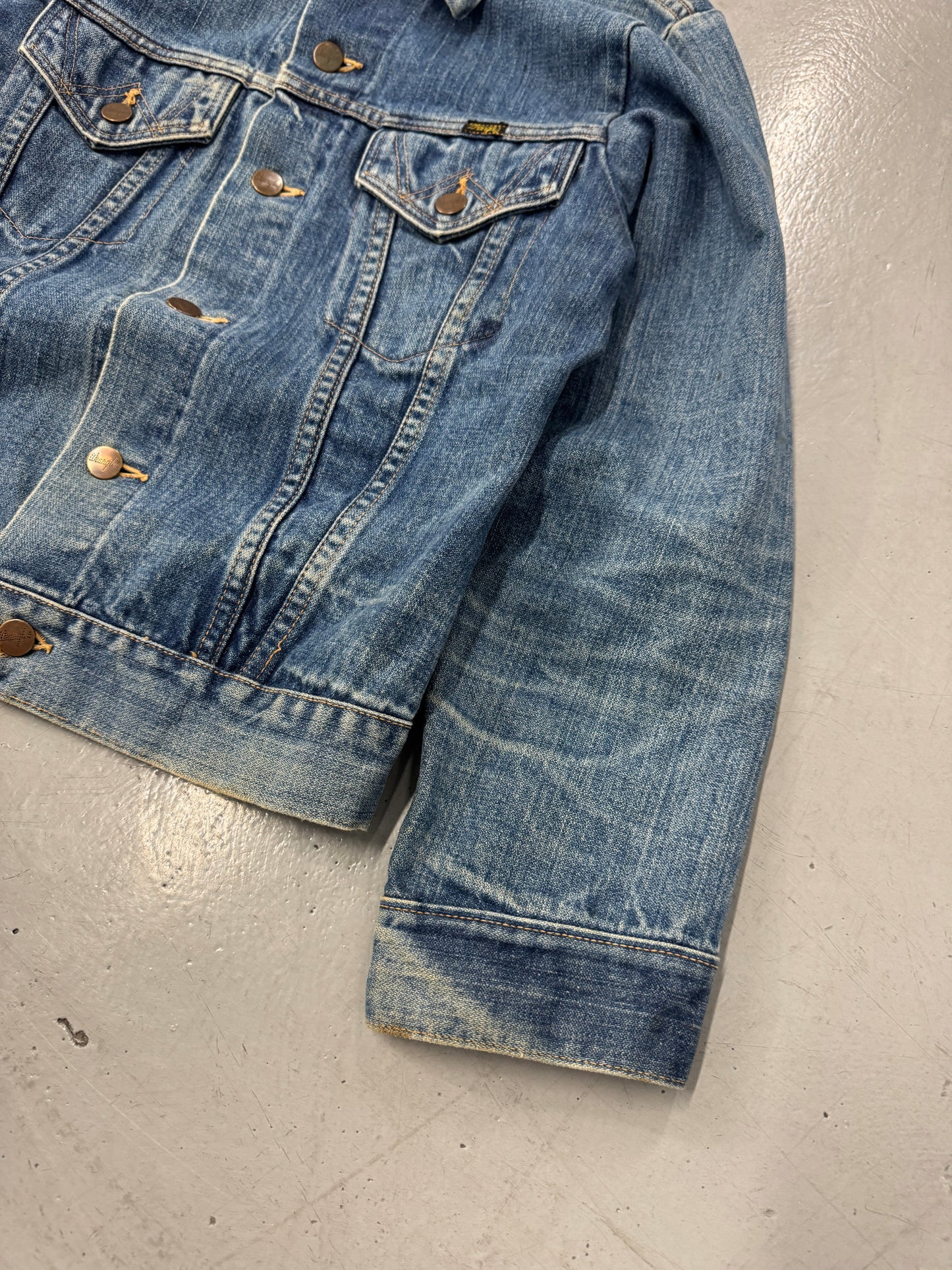 1980s Faded Wrangler Denim Trucker Jacket [S/M]