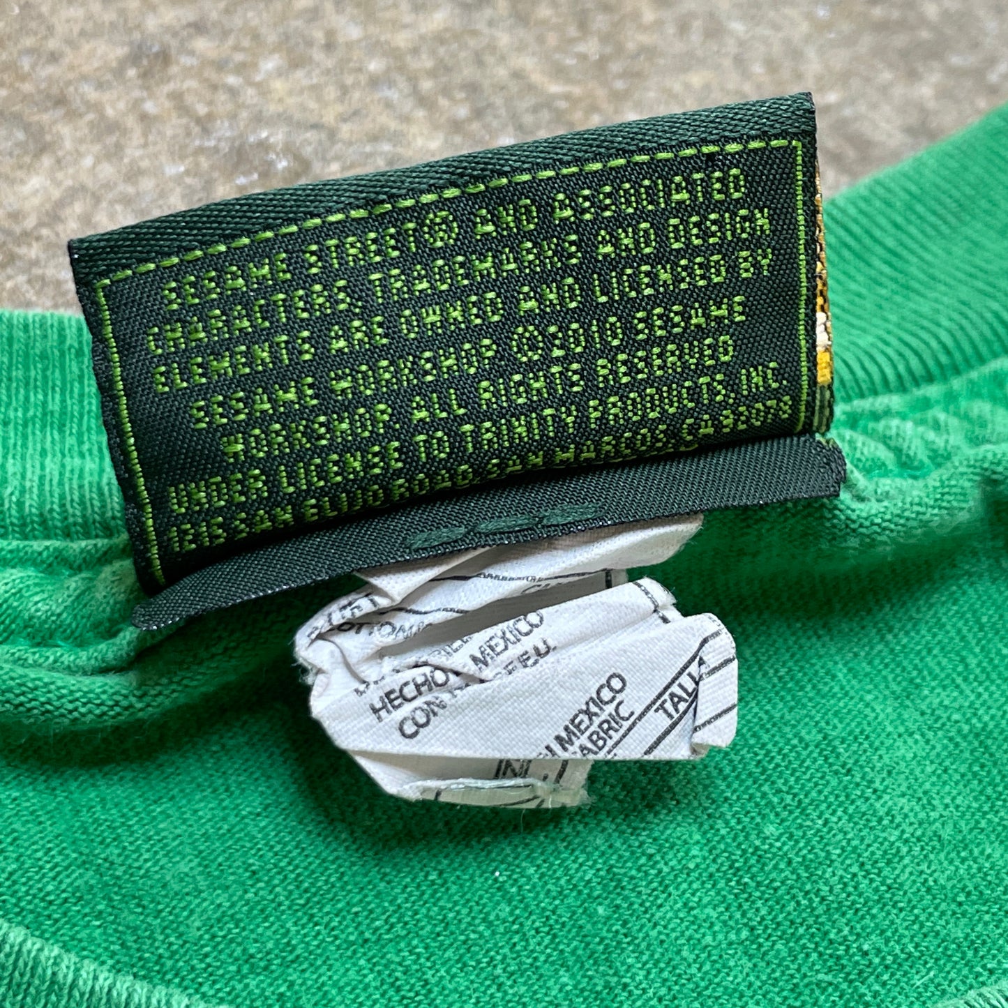 Y2K Oscar the Grouch Big Face T-Shirt