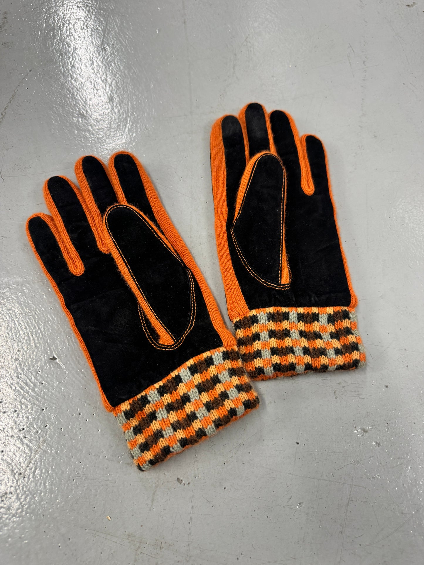 Vivienne Westwood Gloves [OS]