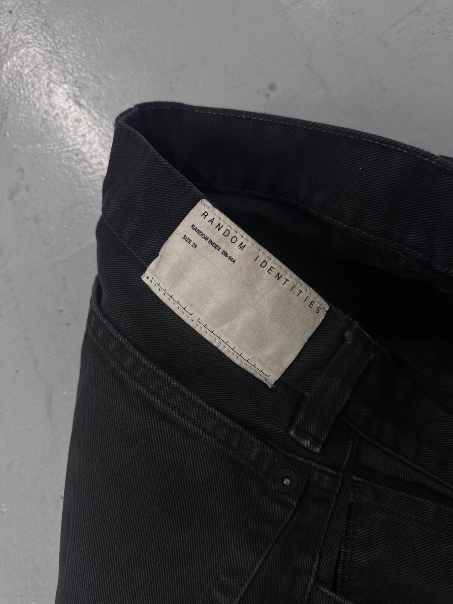 Random Identities Slim Jeans [26]
