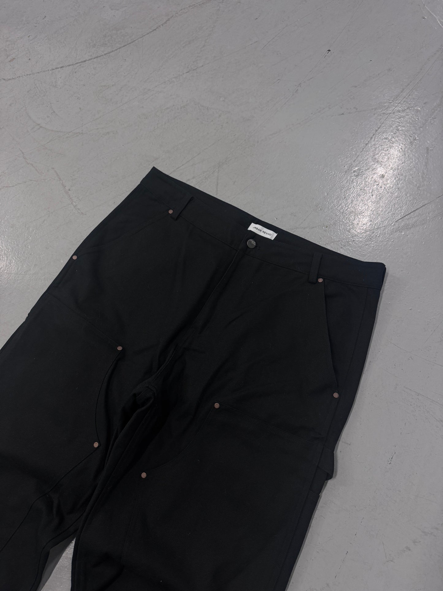 Black Wide Cargo Pants [36]