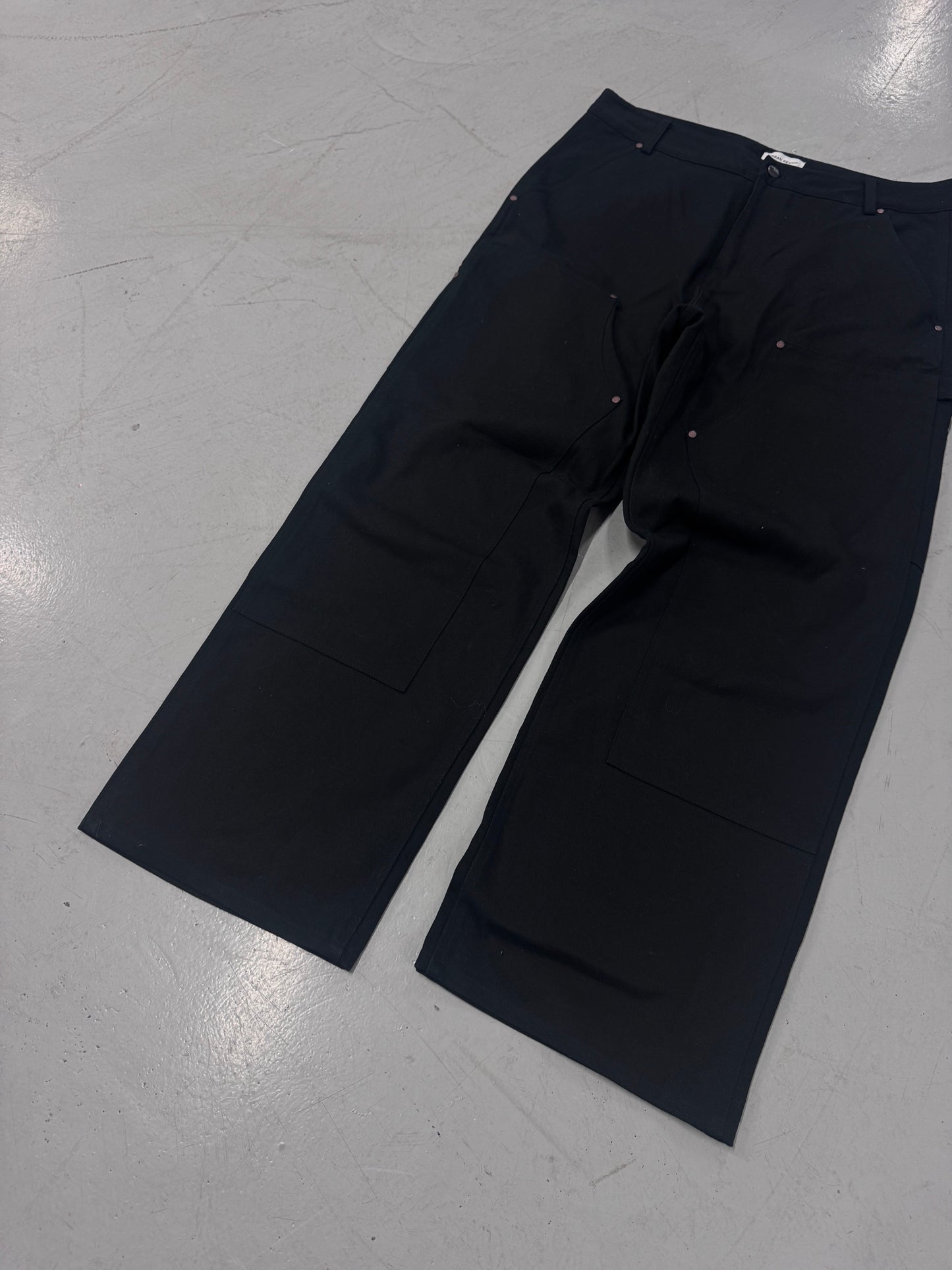 Black Wide Cargo Pants [36]